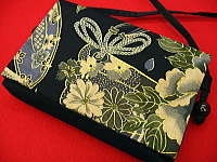 義若オリジナルのポシェット 金彩牡丹と桜